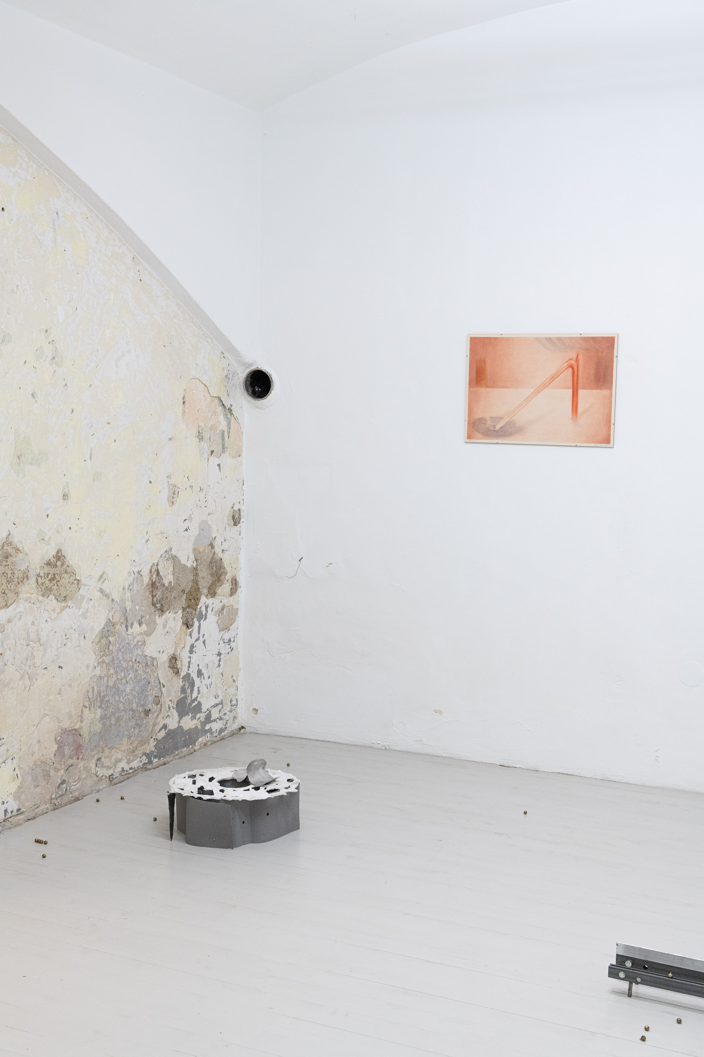 Installation view, Markus Sworcik, 'Hovering radius, no fix', Aluminium, Chalk, Wax, Fabric, Epoxy sand, PLA, Silicon powder, 48 x 41 x 7.5 cm, 2025, Jan Brauer, 'Phantom - Die Chimäre Landschaft', Mixed media on cardboard, 57 x 40 cm, 2025, Yixuan Hu, 'ever migrate, ever escape', (“而你心中的鸟群，时时要迁徙，时时要逃避”), Plastic, Compass, 27.5 x 21.5 x 3.5 cm, 2025 